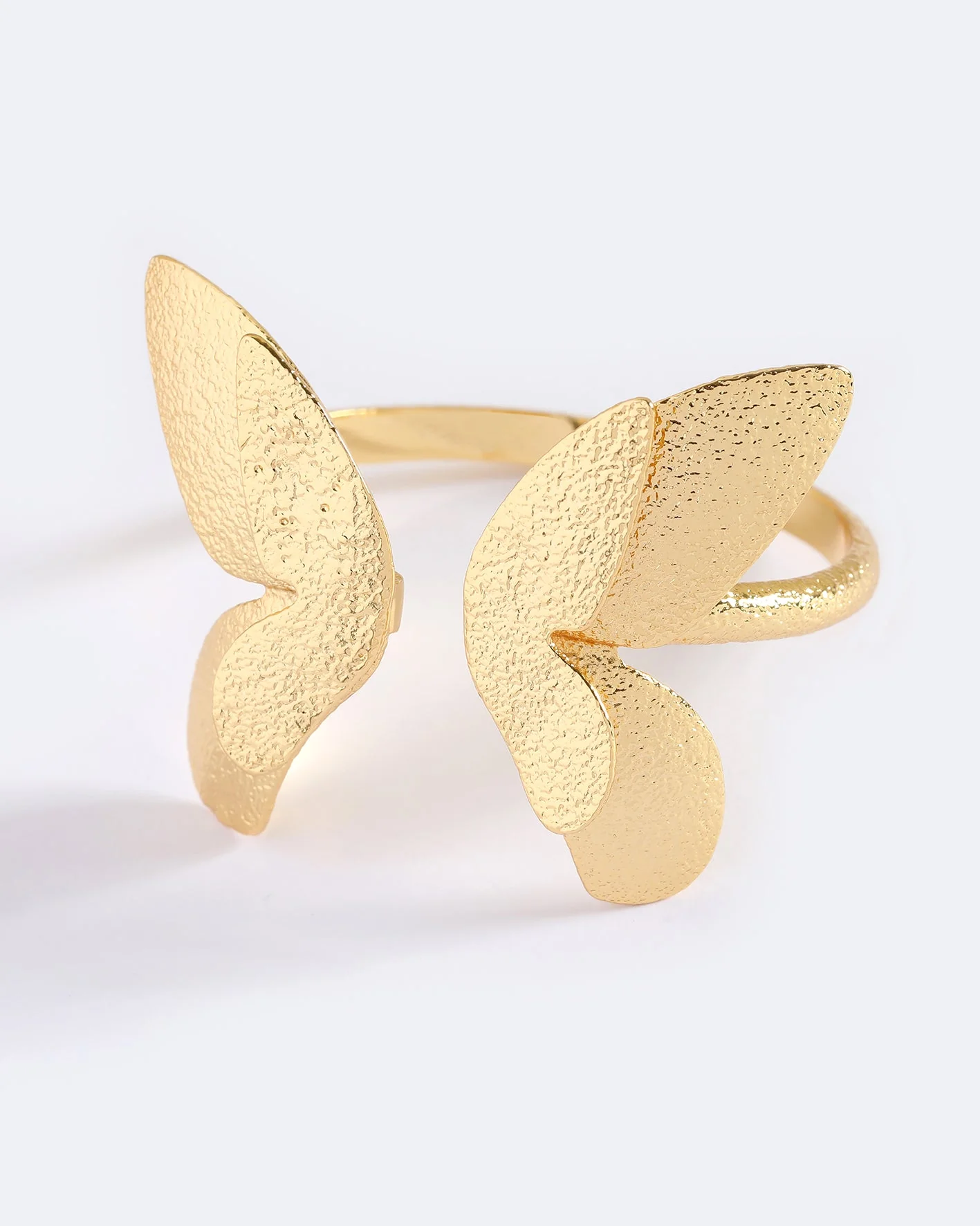BUTTERFLY EFFECT CUFF