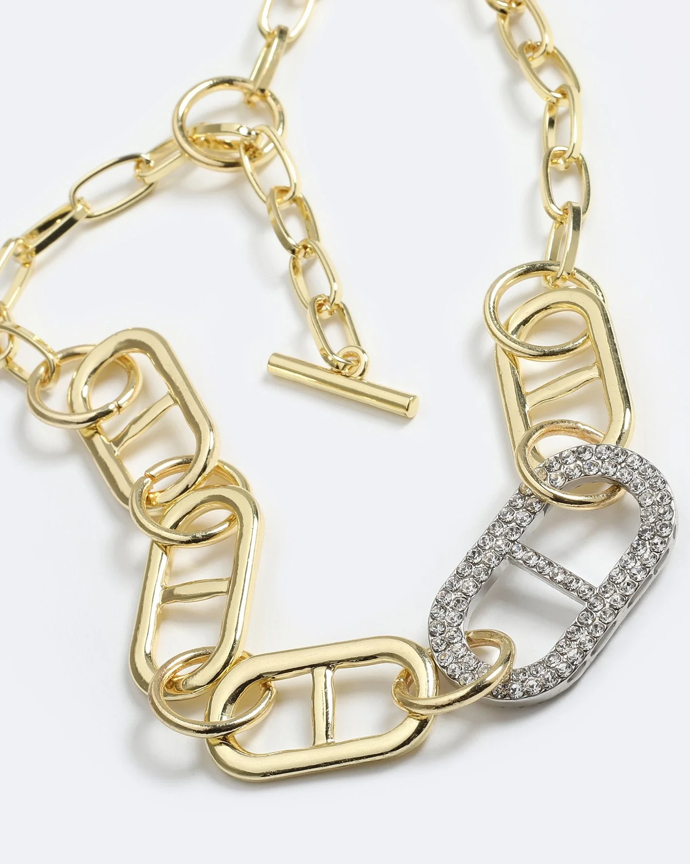 EXTRA PILL NECKLACE - Image 9