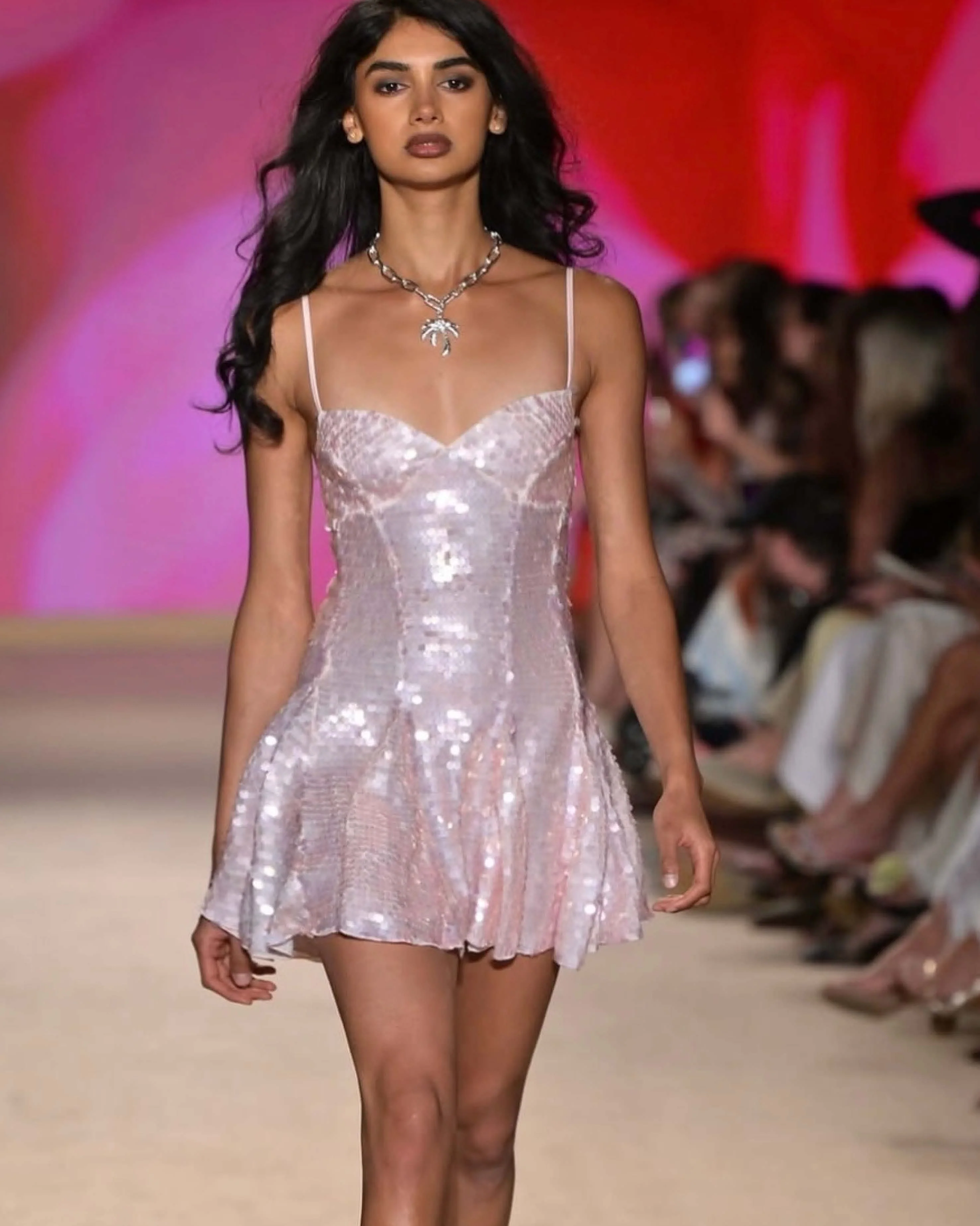 PALM SPRINGS CHAIN - Image 11